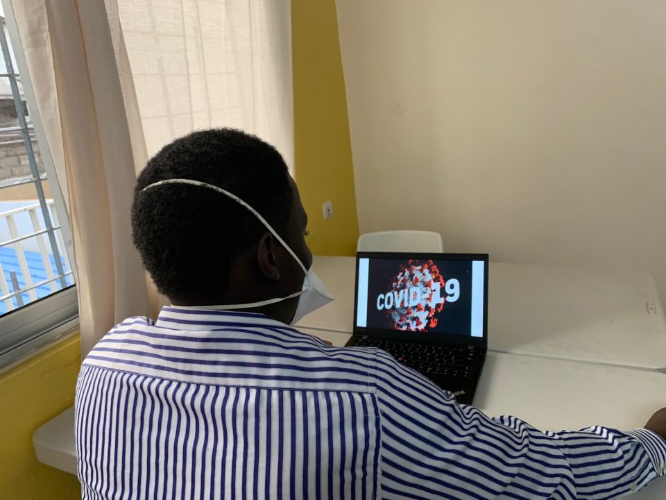 Article : Covid-19 : hécatombe sanitaire et apothéose des TIC, le temps des paradoxes